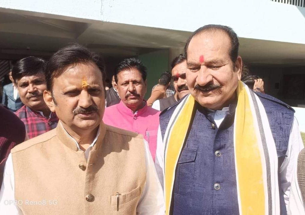 विधायक श्री परिहार के प्रयासों से पालसोडा प्राथमिक स्वास्थ्य केन्द्र के नवीन भवन निर्माण हेतु 1 करोड 59 लाख रूपए की प्रशासकीय स्वीकृति