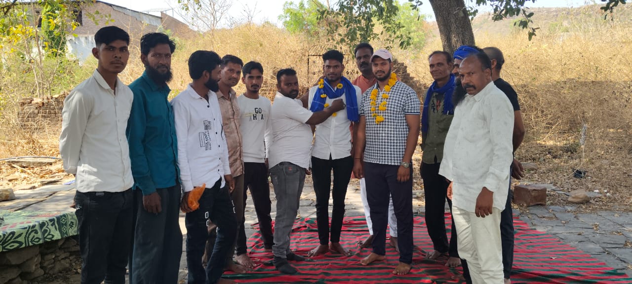 भीम आर्मी व आजाद समाज पार्टी ने बाबा साहब की जन्मजयंती मनाने तहसील स्तर पर ली बैठक, की नियुक्तियां